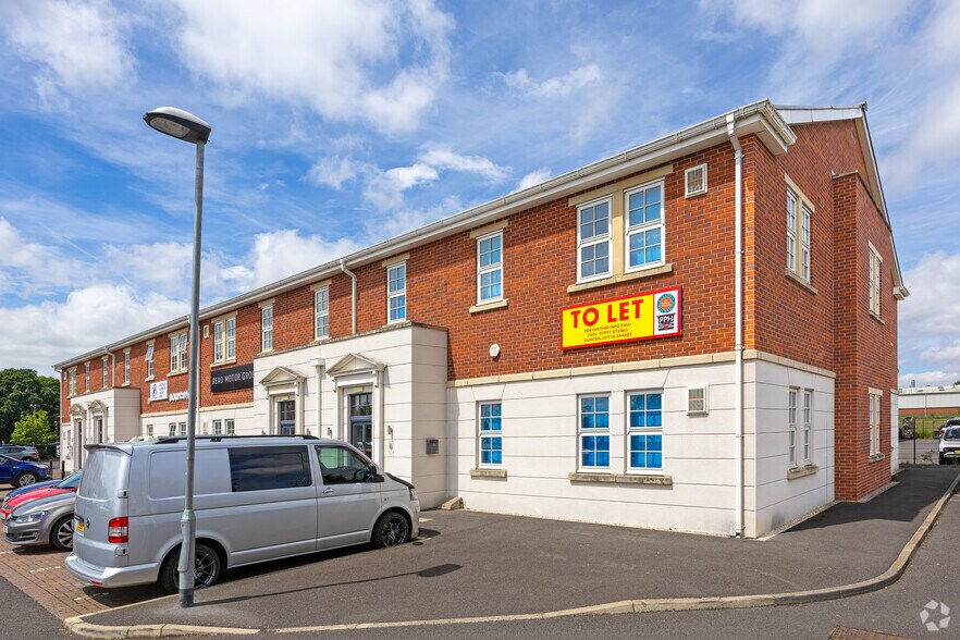 Blossom Av, Grimsby to rent - Primary Photo - Image 2 of 20
