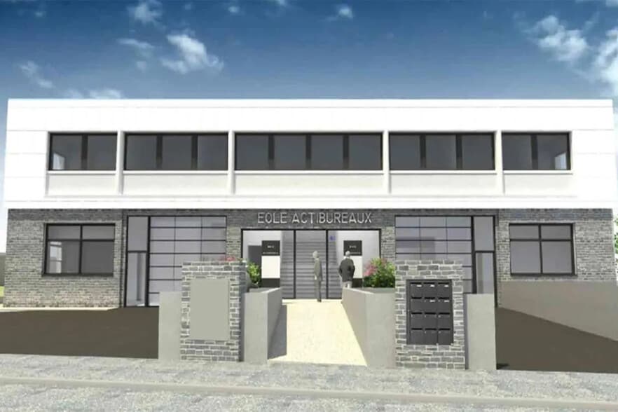 Light Industrial in Nanterre to rent - Building Photo - Image 2 of 3