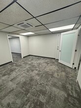 25 Commercial Dr, Wrentham, MA to rent Building Photo- Image 2 of 5