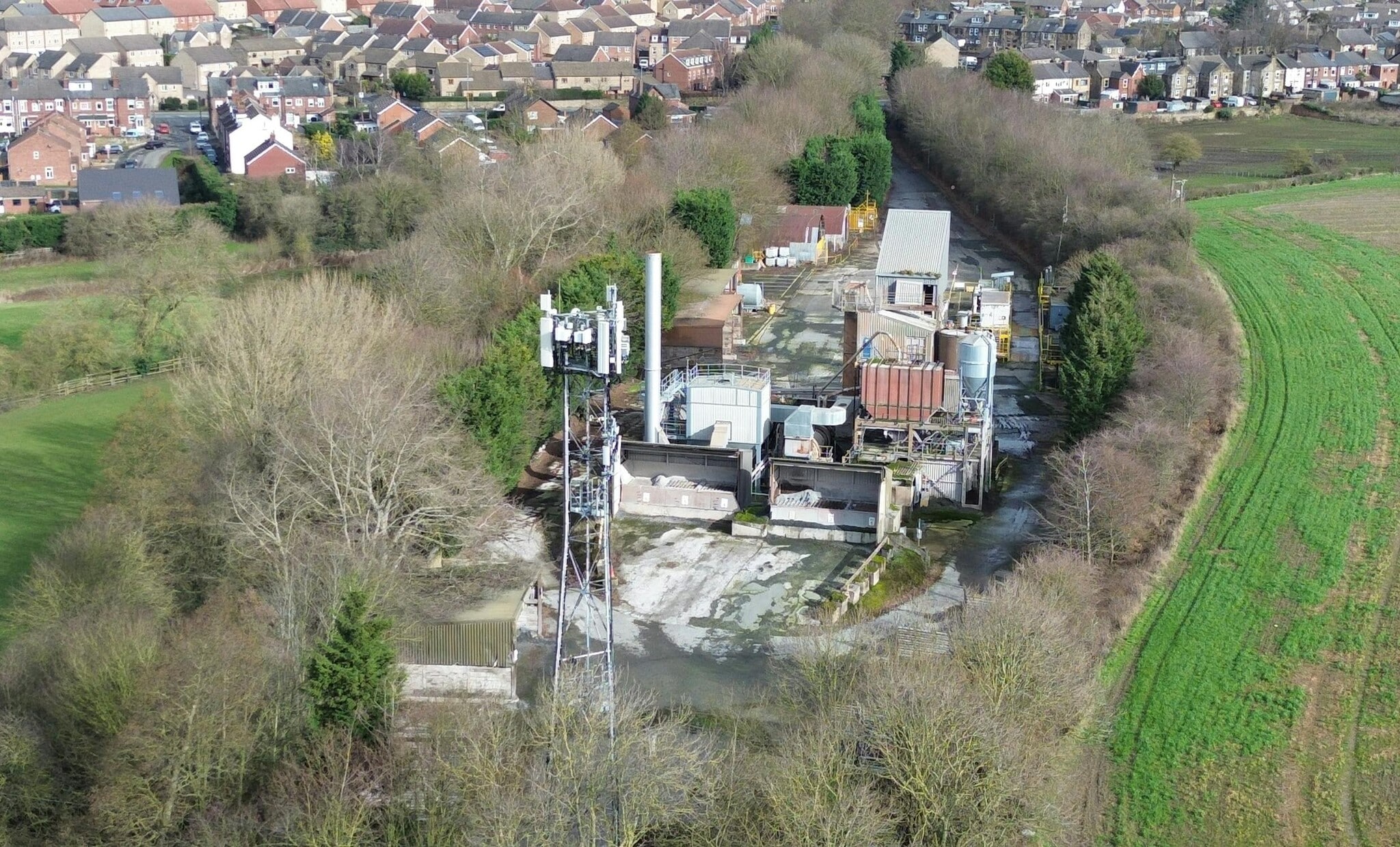 Wakefield Rd, Pontefract to rent Aerial- Image 1 of 7