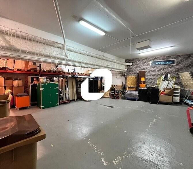 Light Industrial in Courbevoie for sale - Building Photo - Image 3 of 14