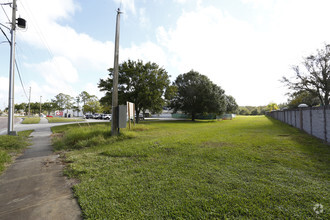 1798 Collier Pky, Lutz, FL for sale Primary Photo- Image 1 of 1