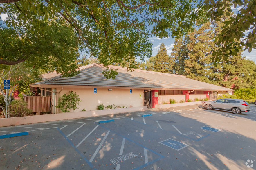 9121 Folsom Blvd, Sacramento, CA for sale - Primary Photo - Image 1 of 1