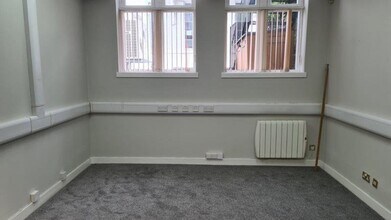 222-224 Queensferry Rd, Edinburgh to rent Interior Photo- Image 2 of 3
