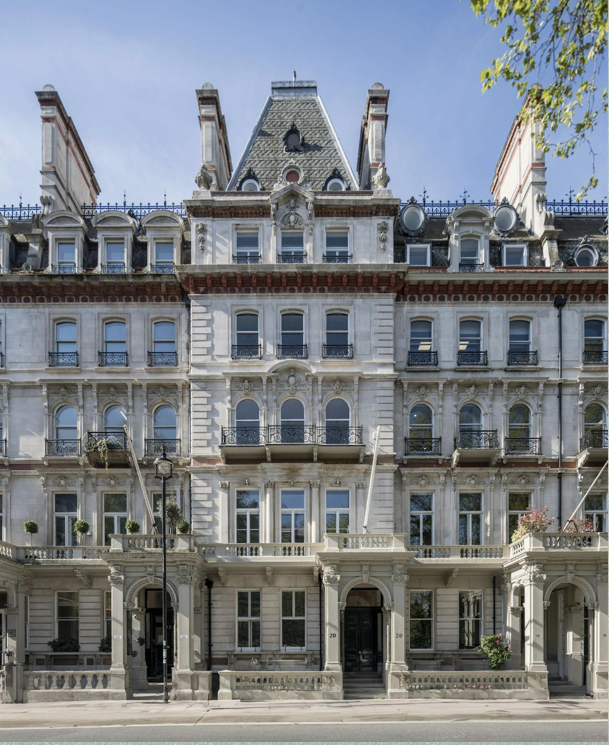 20 Grosvenor Gdns, London to rent Building Photo- Image 1 of 4