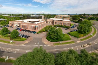 200-240 Park Ave, Almondsbury, SGC - AERIAL  map view