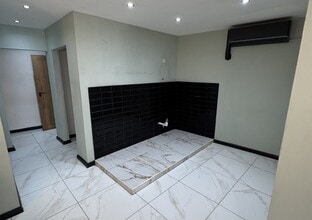 22-24 St Loyes St, Bedford to rent Interior Photo- Image 2 of 4