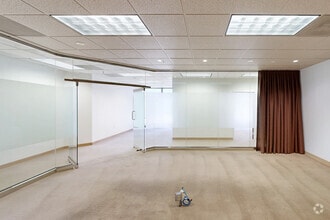 425 W Capitol Ave, Little Rock, AR to rent Interior Photo- Image 2 of 3