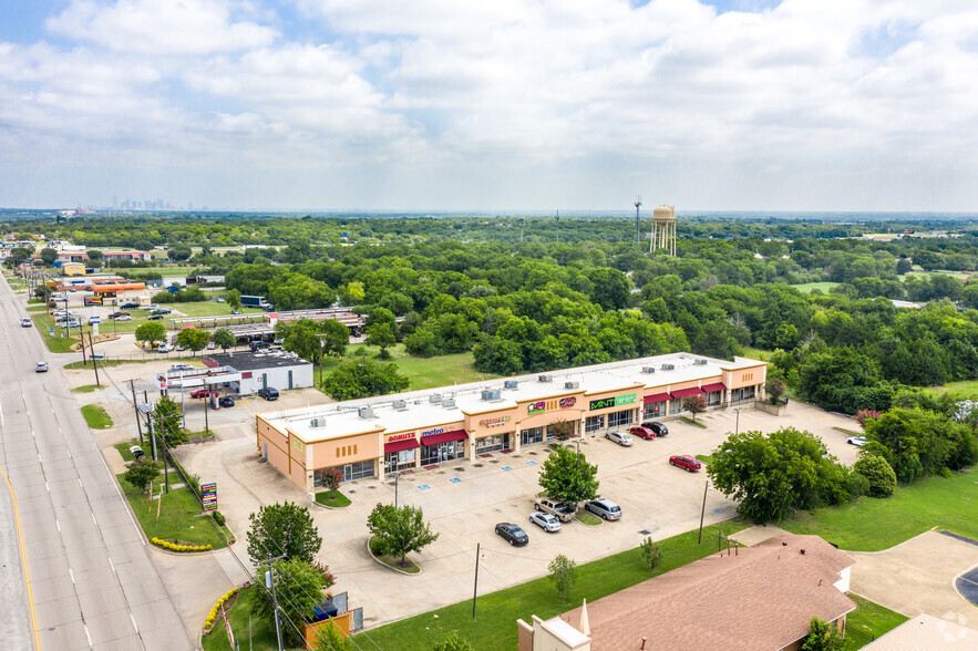 8702 S Lancaster Rd, Dallas, TX for rent - Aerial - Image 3 of 5