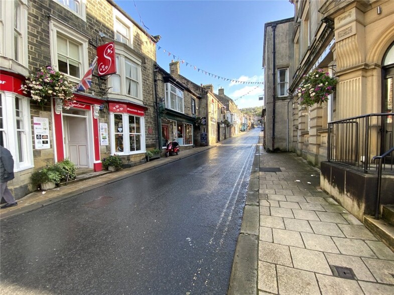 15 High St, Harrogate for sale - Building Photo - Image 3 of 5