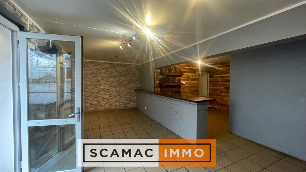 Industrial in Marcoussis to rent - Interior Photo - Image 2 of 8