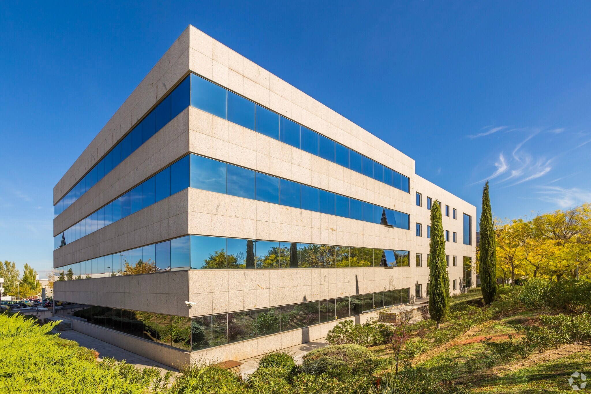 Office in San Sebastián de los Reyes, Madrid to rent Building Photo- Image 1 of 2