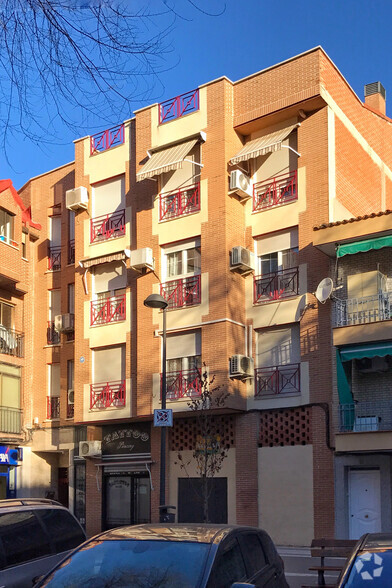 Calle Gálvez, 5, Getafe, Madrid for rent - Building Photo - Image 1 of 2