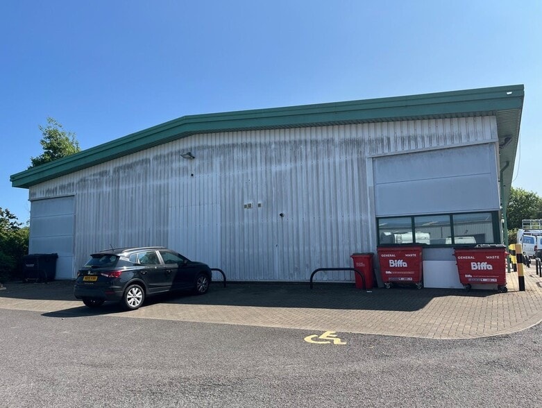 Colbourne Ave, Cramlington to rent - Building Photo - Image 3 of 8