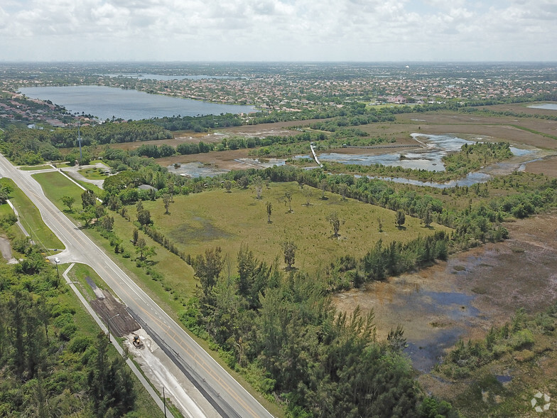 19900 Sheridan St, Pembroke Pines, FL for sale - Primary Photo - Image 1 of 1