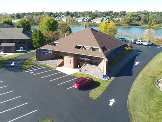 More details for 21 E Waldo Blvd, Manitowoc, WI - Office for Rent