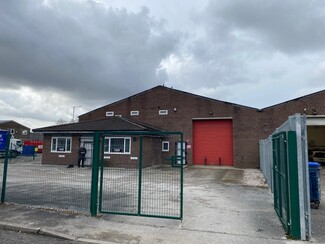 More details for Unit 15 Gregory Way, Stockport - Industrial for Rent