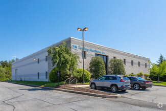 More details for 40 McCullough Dr, New Castle, DE - Light Industrial for Sale