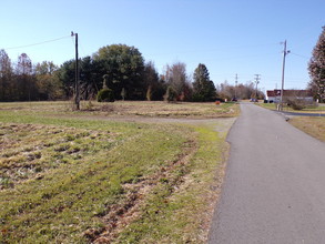 Hwy 76, Russell Springs, KY for sale Building Photo- Image 1 of 1