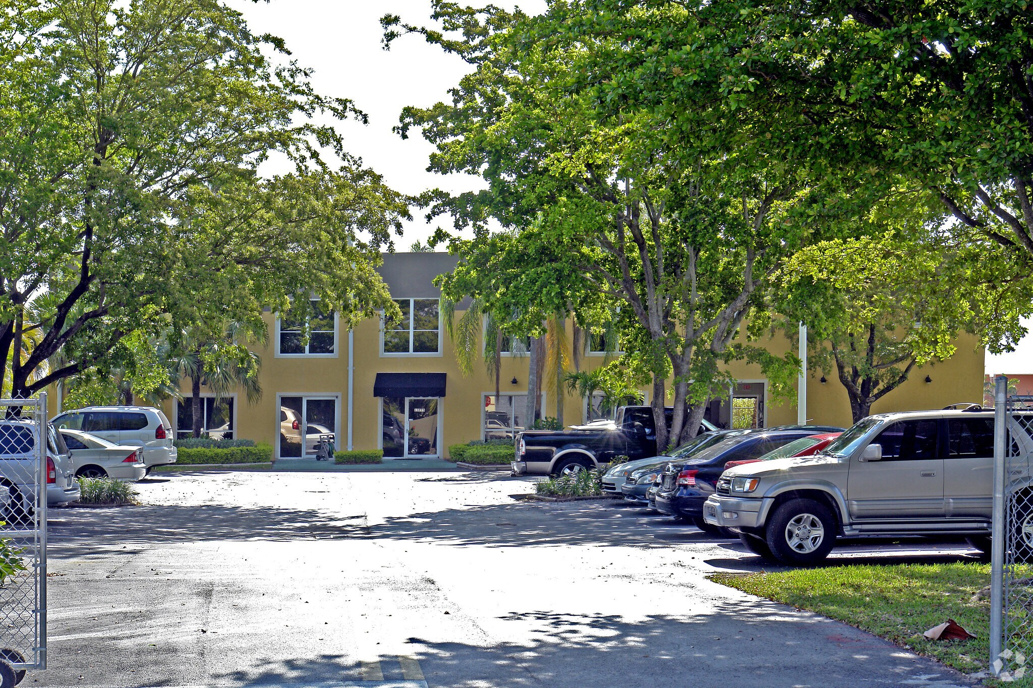 13775 SW 145th Ct, Miami, FL for sale Primary Photo- Image 1 of 1