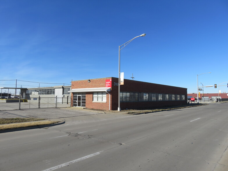 3160 Fairfax Tfwy, Kansas City, KS for sale - Primary Photo - Image 1 of 1