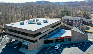 108 Mill Plain Rd, Danbury, CT for rent Building Photo- Image 1 of 3