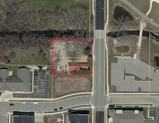 More details for 112 N Madison St, Waunakee, WI - Industrial for Sale