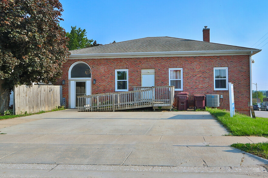 101 E D St, Elmwood, NE for sale - Building Photo - Image 2 of 37