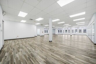 1 Lethbridge Plz, Mahwah, NJ to rent Interior Photo- Image 2 of 13