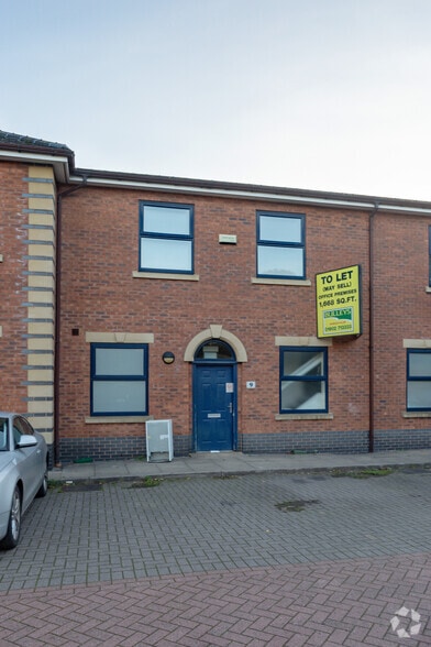 7-14 Newton Ct, Wolverhampton to rent - Building Photo - Image 3 of 4