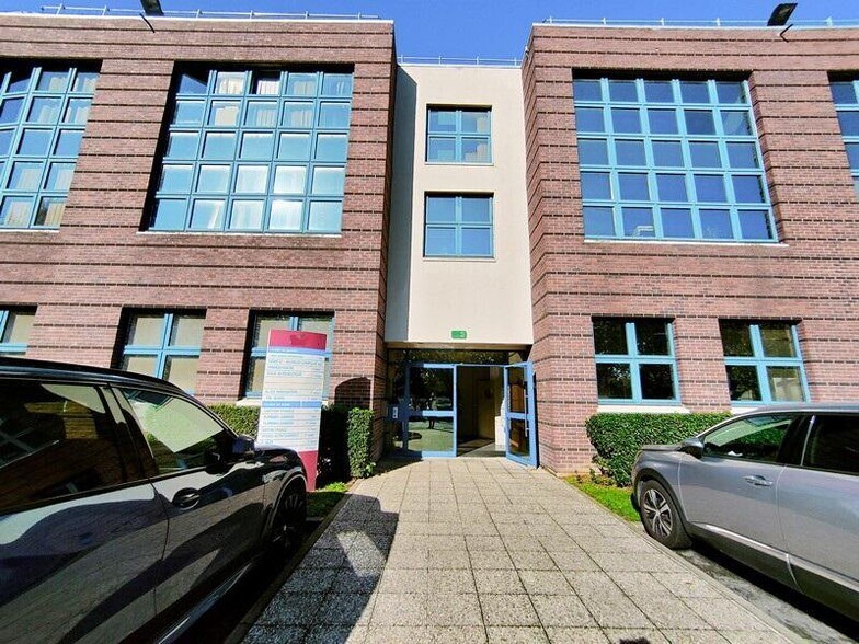 Light Industrial in Villiers-sur-Marne to rent - Building Photo - Image 3 of 20