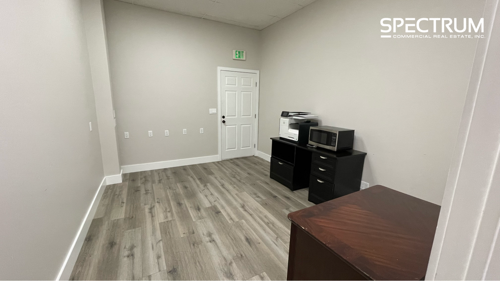 6315 Van Nuys Blvd, Van Nuys, CA for rent - Interior Photo - Image 2 of 5