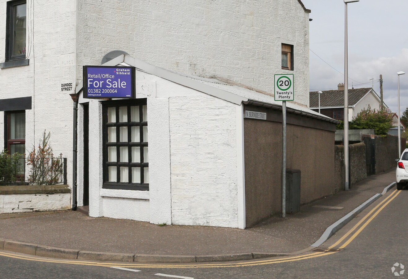 158 Dundee St, Carnoustie DD7 7EX UK