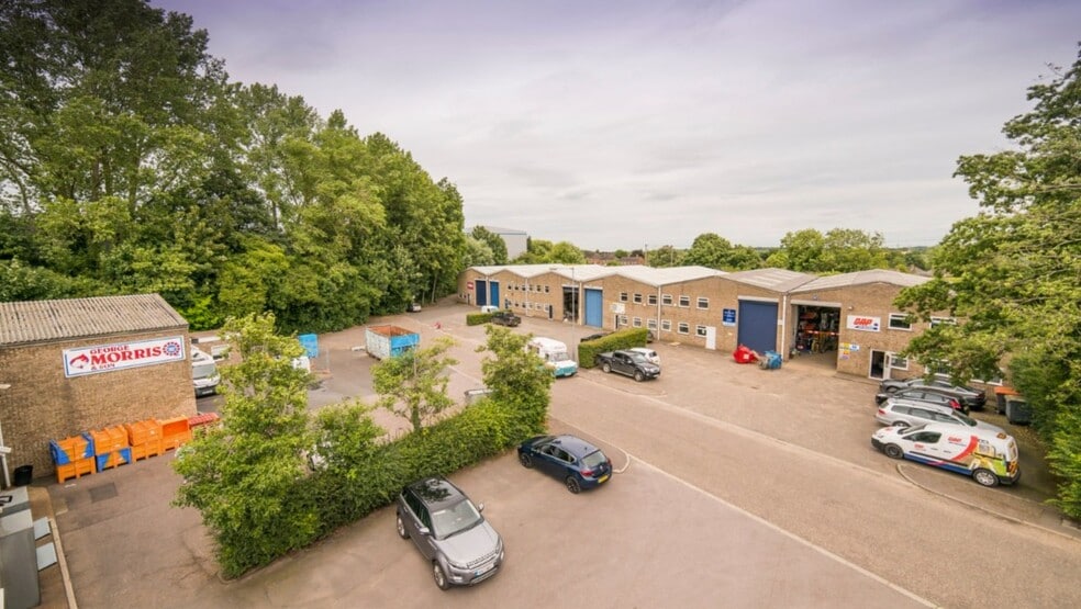 Hall Rd, Norwich to rent - Building Photo - Image 2 of 6