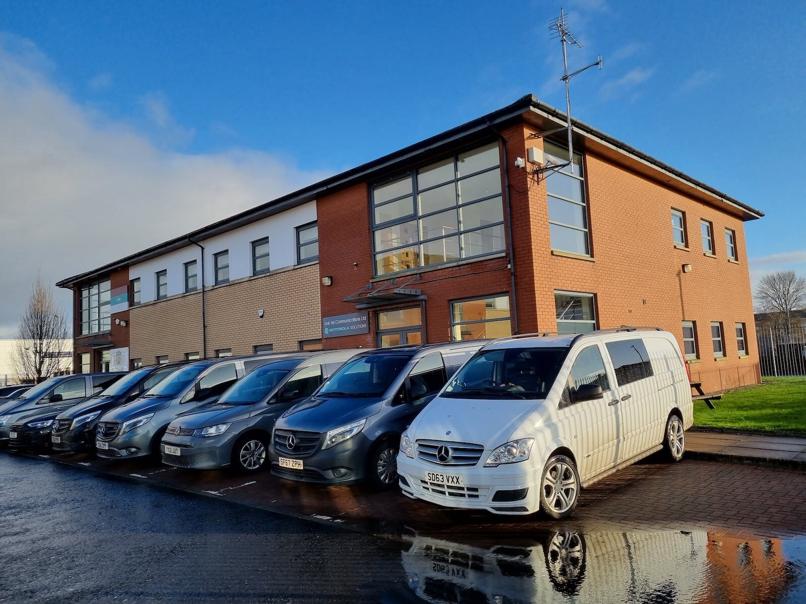 25-27 Dava St, Glasgow to rent Building Photo- Image 1 of 9