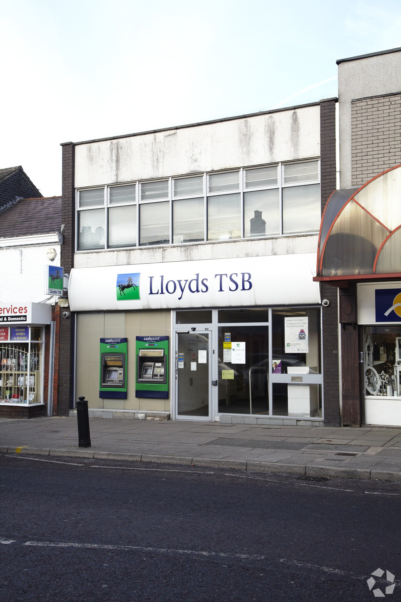 60-62 High St, Cheadle for sale Primary Photo- Image 1 of 1