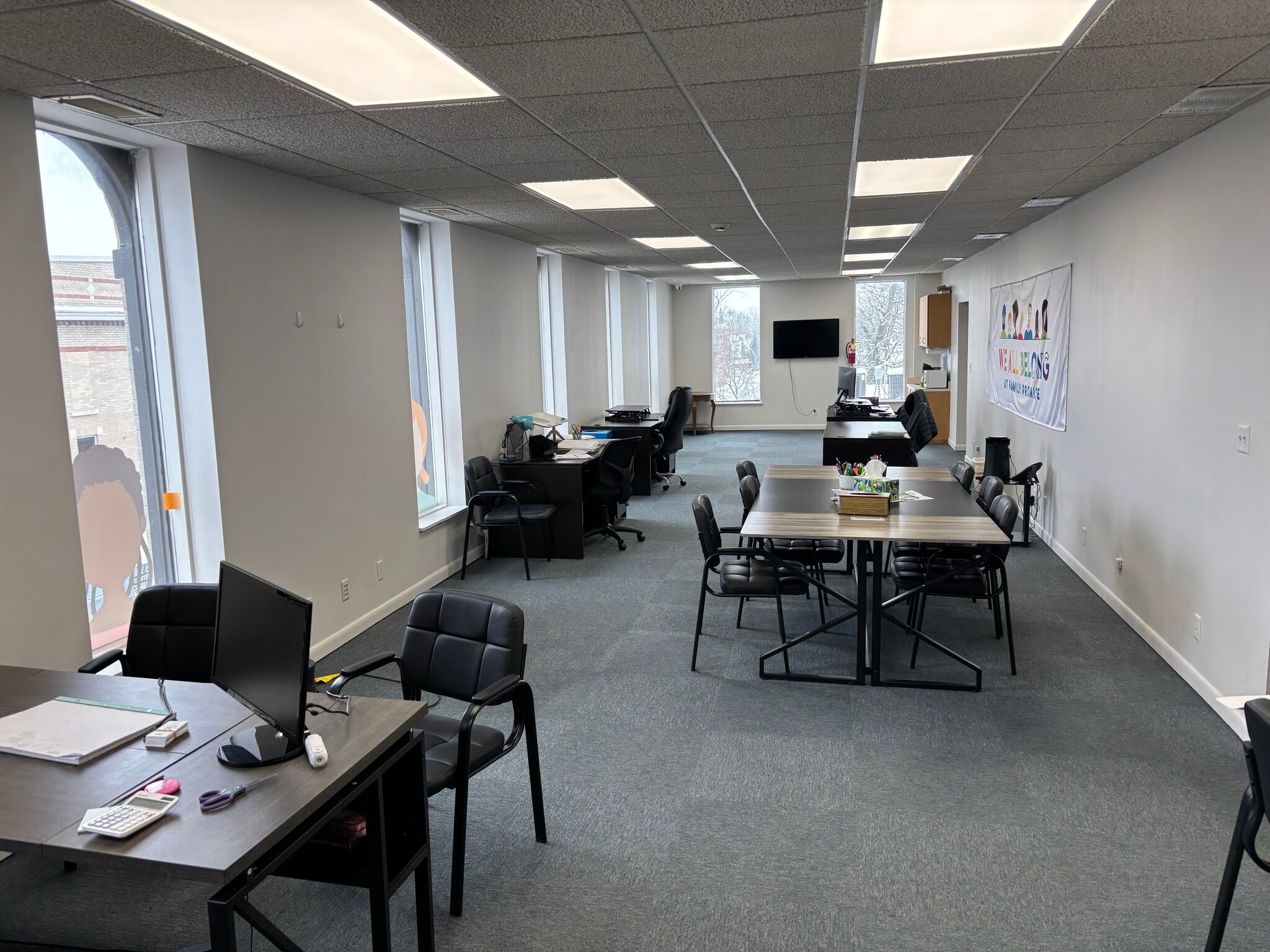 201 W Main St, Plainfield, IN to rent Interior Photo- Image 1 of 14