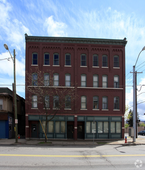 162 Court St, Binghamton, NY for sale - Building Photo - Image 1 of 6