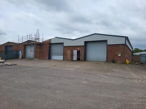 Power Station Rd, Rugeley for rent Building Photo- Image 1 of 4