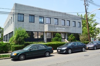 More details for 30 S Ocean Ave, Freeport, NY - Office for Rent