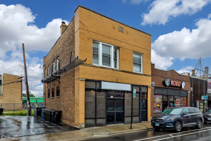 4336 N Pulaski Rd, Chicago, IL for rent - Building Photo - Image 1 of 8