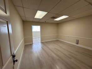 5209/5245 NW 36th, Miami Springs, FL for rent Building Photo- Image 1 of 12