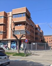 Retail in Pozuelo de Alarcón, Madrid to rent Interior Photo- Image 1 of 3