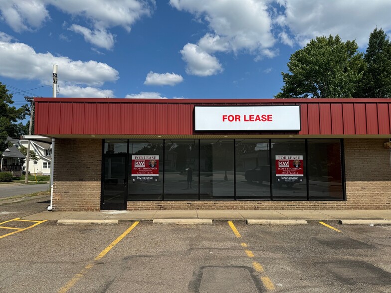 2033-2051 State Rd, Cuyahoga Falls, OH for rent - Building Photo - Image 1 of 5