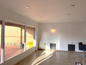 Lisieux Way, Taunton to rent Interior Photo- Image 1 of 1