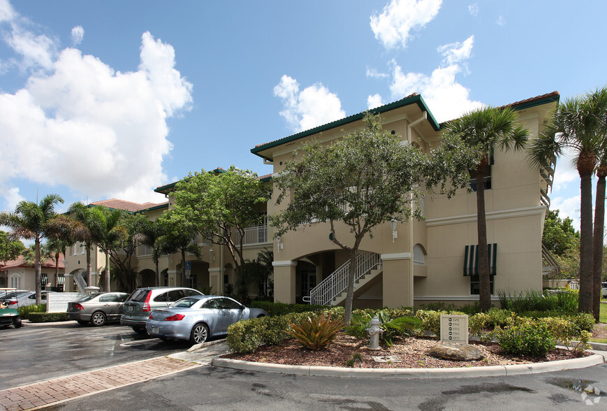 5491 N University Dr, Coral Springs, FL for sale - Building Photo - Image 1 of 6