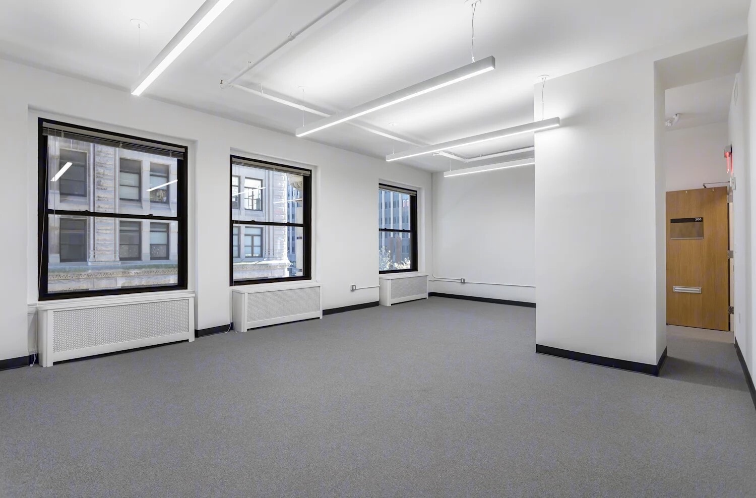 299 Broadway, New York, NY to rent Interior Photo- Image 1 of 3