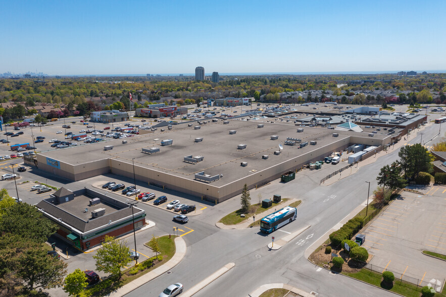 2126-2200 Burnhamthorpe Rd W, Mississauga, ON for rent - Building Photo - Image 3 of 8