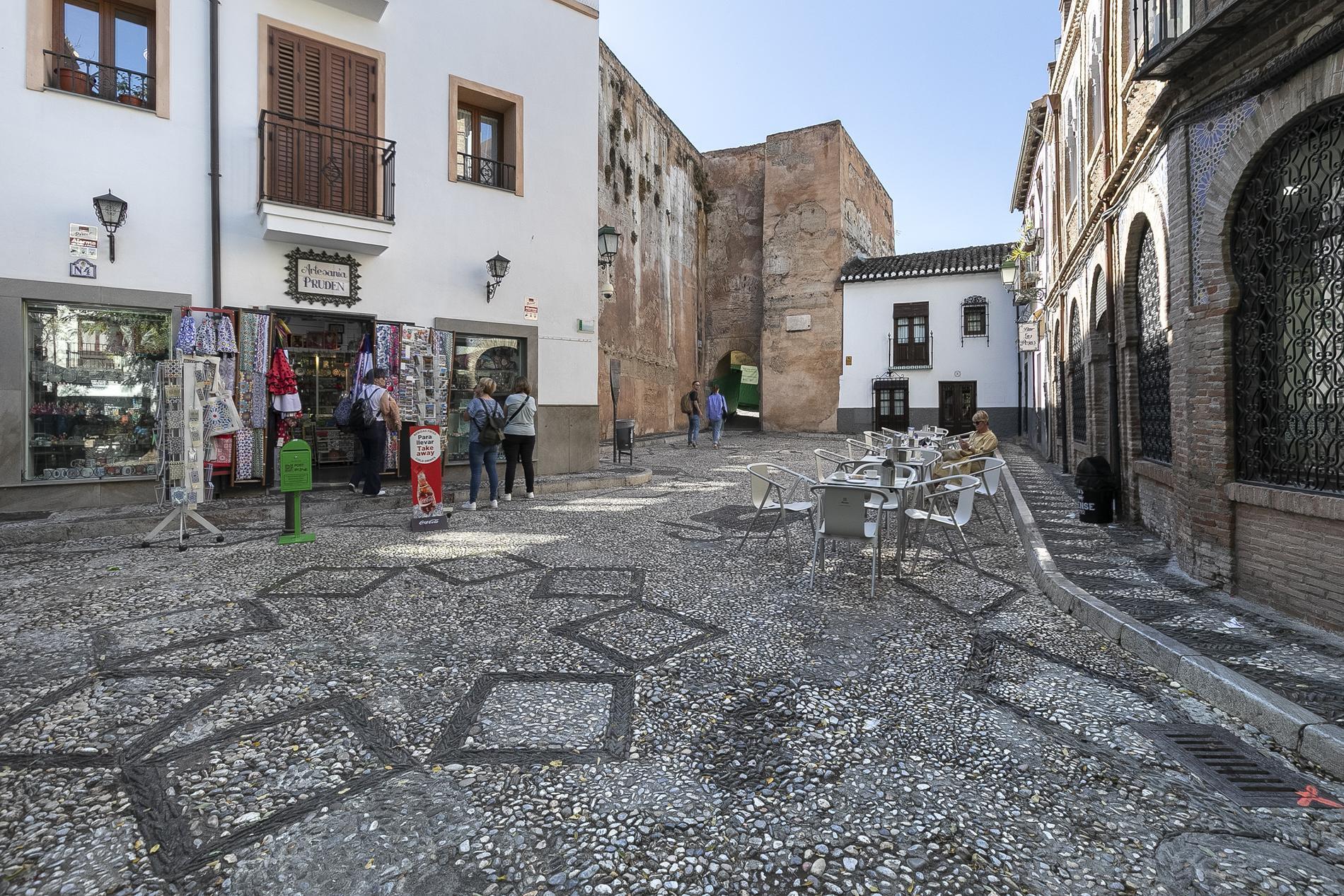 Callejón Botica, Granada, Granada for sale Building Photo- Image 1 of 43