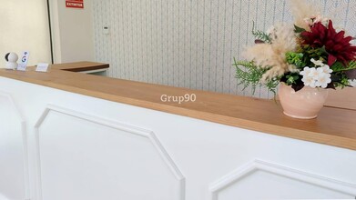 Retail in Lleida, Lérida to rent Interior Photo- Image 2 of 4